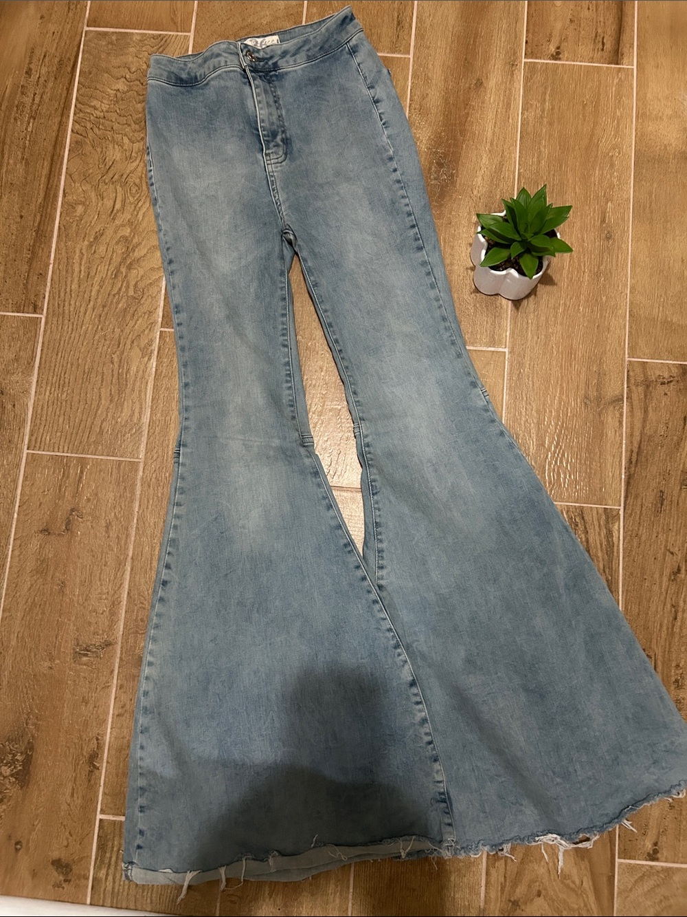 We The Free Light Blue Wide-Leg Flare Jeans